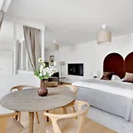 Apartamento 3 - Popular 1-bdr In The Center Of